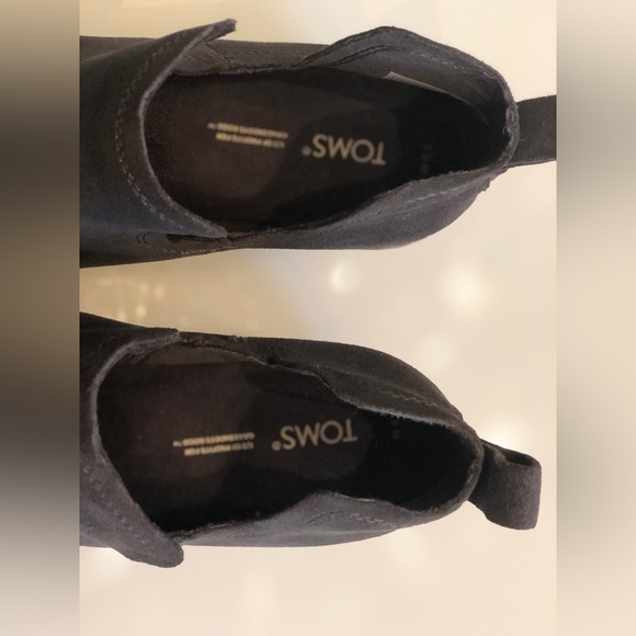 Ladies size 8.5 Toms wedge boots - Picture 6 of 8